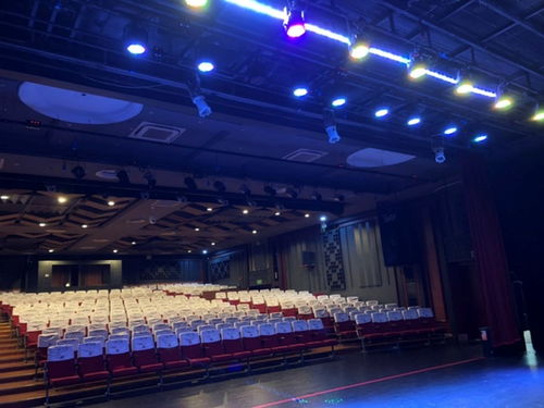 脫口秀精品專場 北京喜劇中心引爆京城笑點，專業演出經紀助陣打造爆笑盛宴